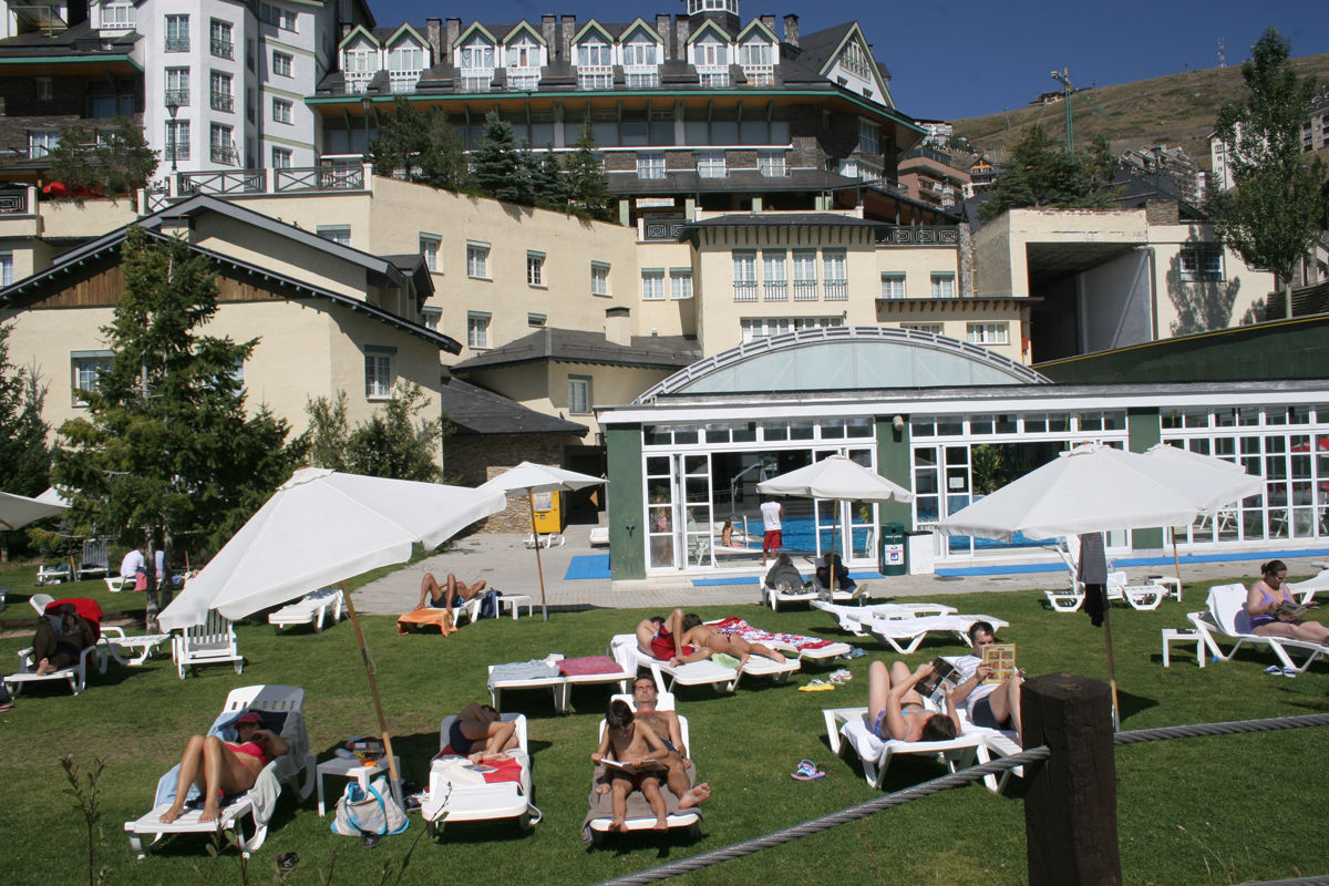Hotel Apartamentos Trevenque Sierra Nevada Dış mekan fotoğraf