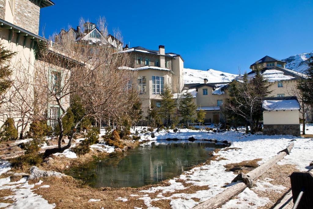 Hotel Apartamentos Trevenque Sierra Nevada Dış mekan fotoğraf